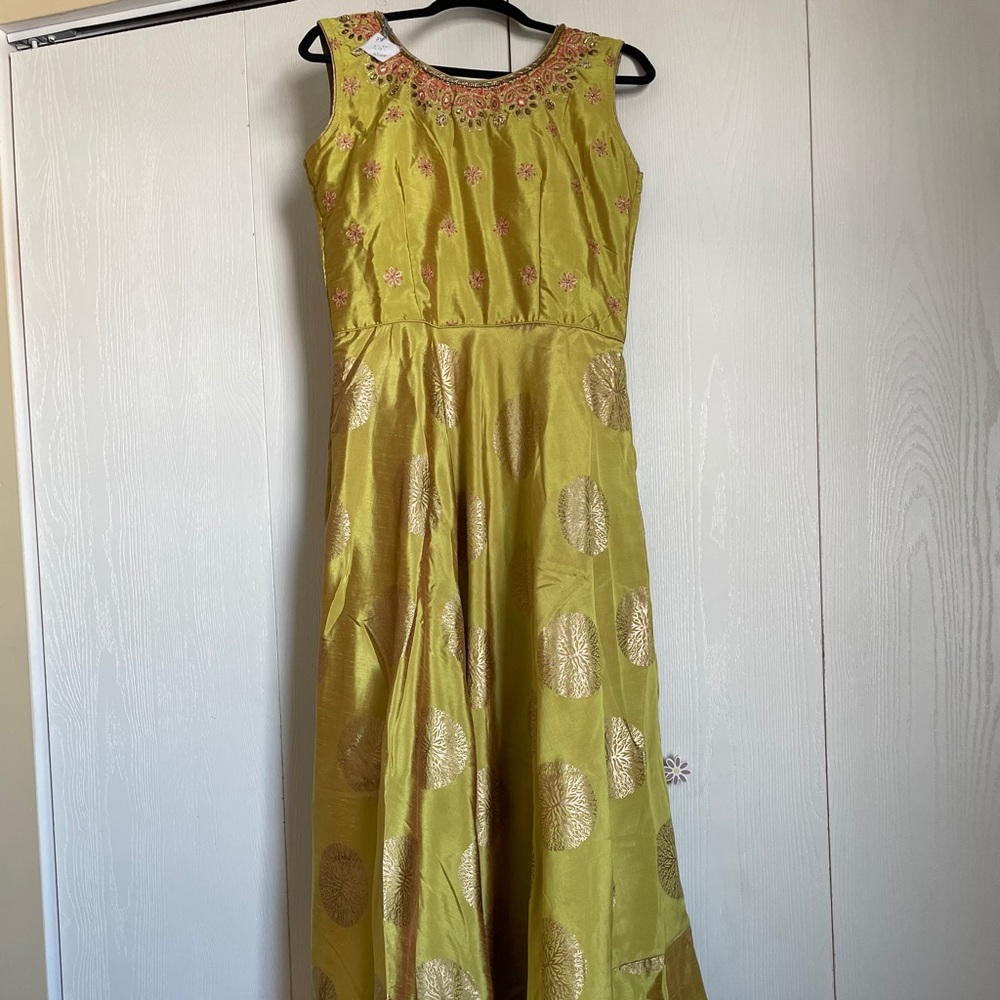 Anarkali and Dupatta